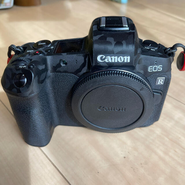 Canon(キヤノン)のCANON EOS Rボディ スマホ/家電/カメラのカメラ(ミラーレス一眼)の商品写真