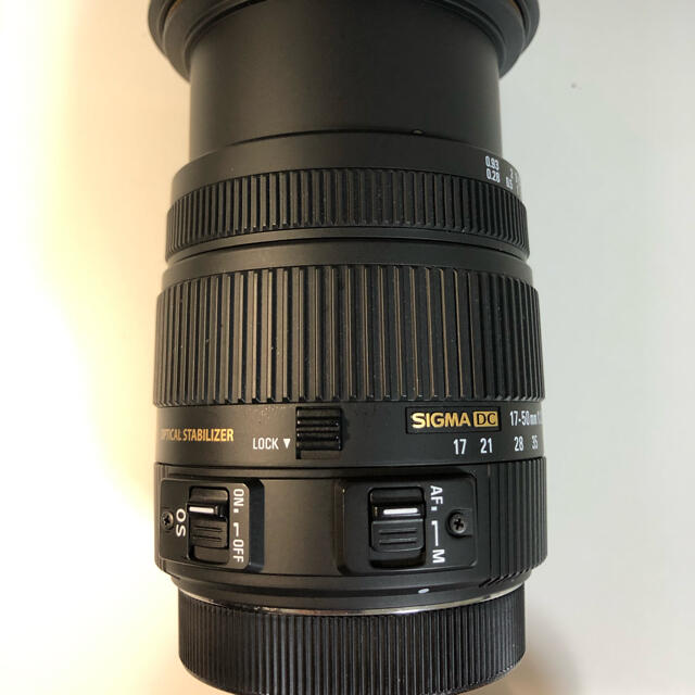 SIGMA 17-50mm F2.8 EX DC OS