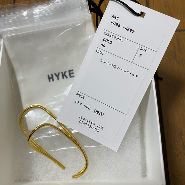 新品タグ付 HYKEイヤーカフ - www.sorbillomenu.com