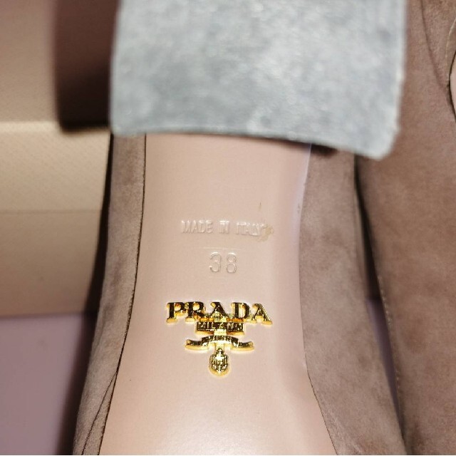 PRADA(プラダ)の美品‼️PRADA プラダ パンプス 47210510 レディースの靴/シューズ(ハイヒール/パンプス)の商品写真