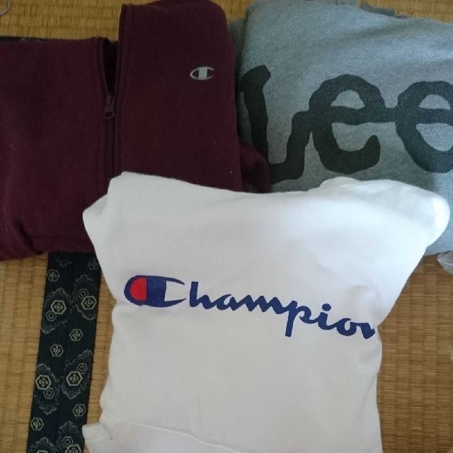 Champion(チャンピオン)のLサイズ３着パーカー メンズのトップス(パーカー)の商品写真