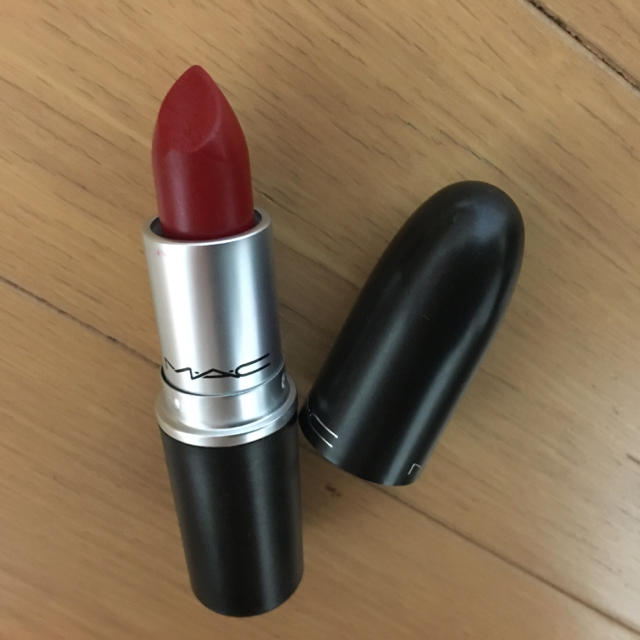 MAC(マック)のMac Red コスメ/美容のベースメイク/化粧品(口紅)の商品写真