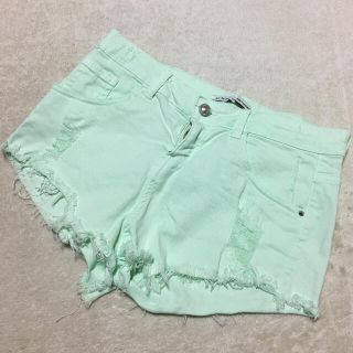 ベルシュカ(Bershka)のベルシュカ　ショートパンツ(ショートパンツ)