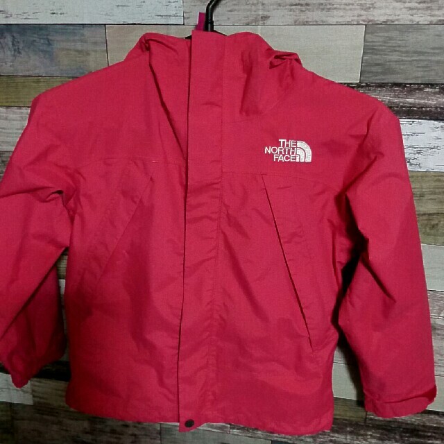 THE NORTH FACE(ザノースフェイス)のノースフェイス  マウンテンパーカー120 キッズ/ベビー/マタニティのキッズ服女の子用(90cm~)(ジャケット/上着)の商品写真