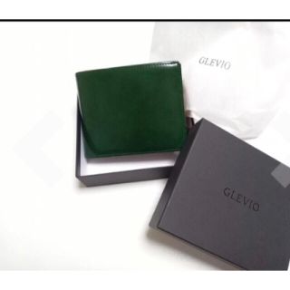 グレヴィオ GLEVIO 二つ折り財布 一流財布職人が作る 本革 ジャパンレザー(折り財布)