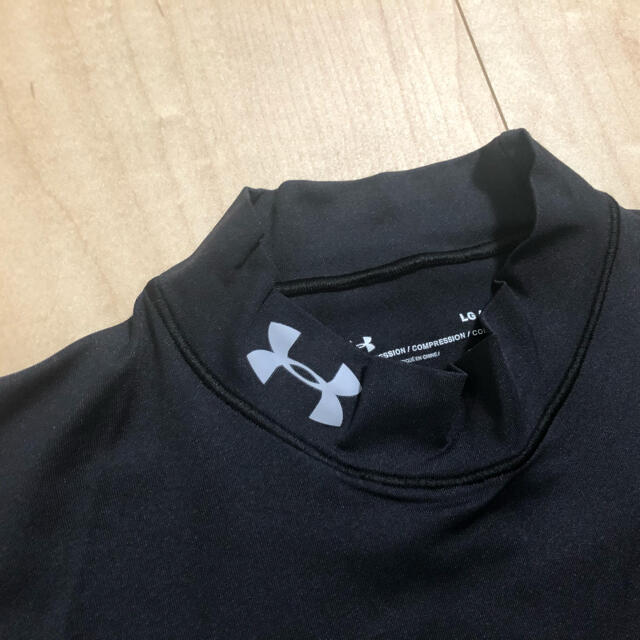 UNDER ARMOUR(アンダーアーマー)の専用中）美品　アンダーアーマー　コンプレッション　インナー スポーツ/アウトドアのゴルフ(ウエア)の商品写真