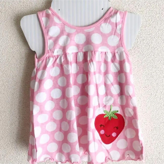 ベビー ワンピース チュニック いちご みずたま柄 かわいい キッズ/ベビー/マタニティのキッズ服女の子用(90cm~)(ワンピース)の商品写真