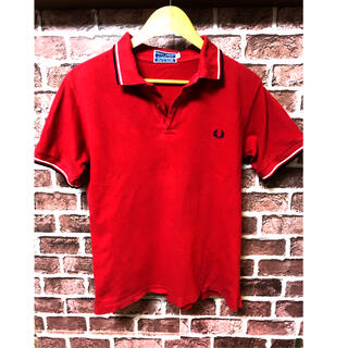 フレッドペリー(FRED PERRY)の美品　フレッドペリー　ポロシャツ　Yシャツ　レッド　赤(ポロシャツ)