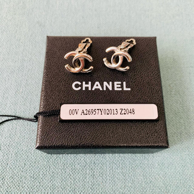 CHANEL(シャネル)のisland sweet kiss様専用☆CHANEL クリップイヤリング レディースのアクセサリー(イヤリング)の商品写真