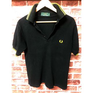 フレッドペリー(FRED PERRY)の美品　フレッドペリー　ポロシャツ　Yシャツ　ブラック×イエロー(ポロシャツ)