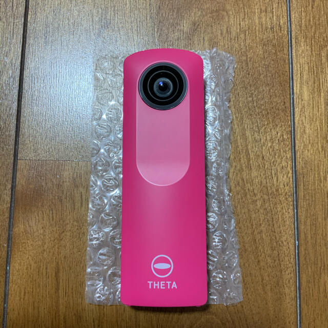 RICOH(リコー)のRICOH THETA M15 PINK スマホ/家電/カメラのカメラ(その他)の商品写真