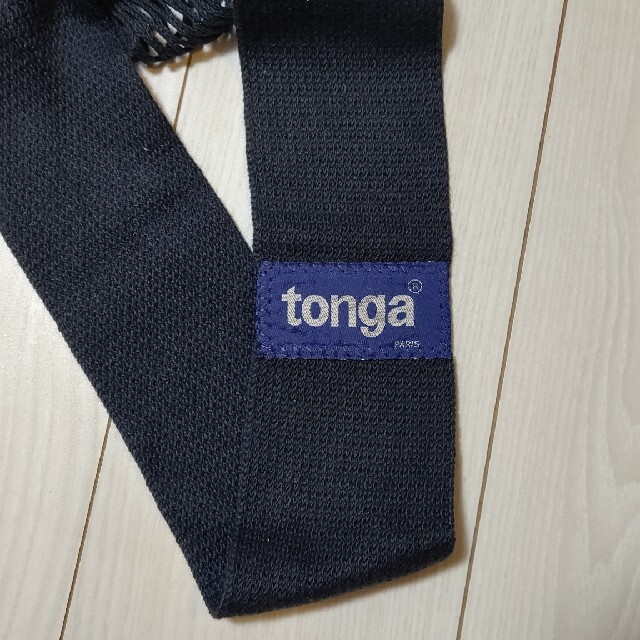 tonga(トンガ)のTonga Paris 抱っこ紐　抱っこスリング キッズ/ベビー/マタニティの外出/移動用品(スリング)の商品写真