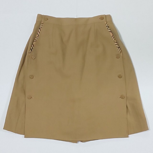 BURBERRY(バーバリー)の【極美品/極希少】BurberrysGOLF 3wayハーフパンツ ノバチェック レディースのパンツ(ハーフパンツ)の商品写真