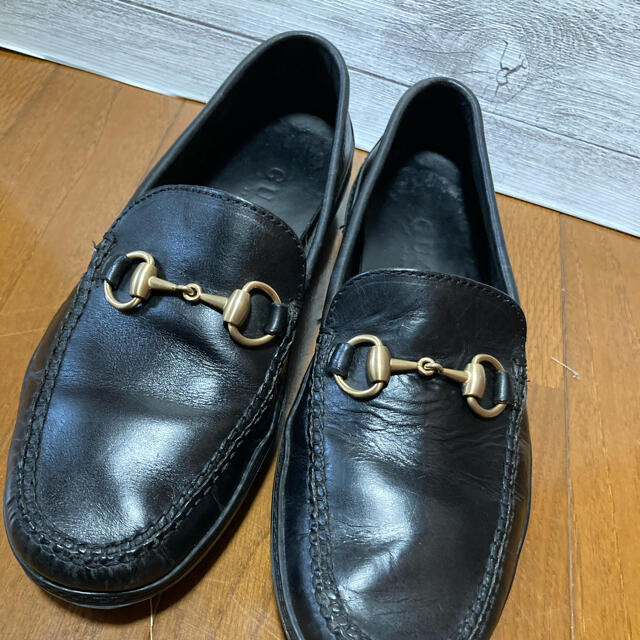 Gucci(グッチ)のGUCC グッチ ホースビットローファー 黒 金25.5  41E メンズの靴/シューズ(ドレス/ビジネス)の商品写真