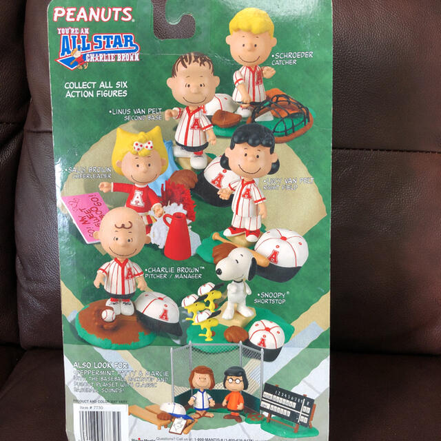 PEANUTS(ピーナッツ)のPEANUTS フィギュア スヌーピー  シュローダー エンタメ/ホビーのおもちゃ/ぬいぐるみ(キャラクターグッズ)の商品写真