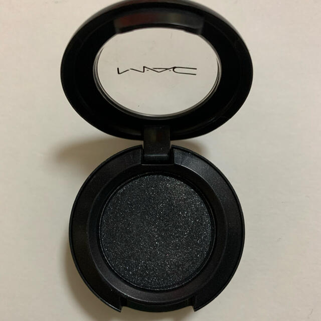 MAC(マック)のM.A.C アイシャドウ コスメ/美容のベースメイク/化粧品(アイシャドウ)の商品写真