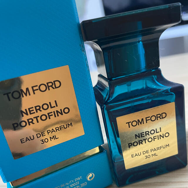 TOM FORD(トムフォード)のmさん専用 トムフォード ネロリ ポルトフィーノ オードパルファム コスメ/美容の香水(ユニセックス)の商品写真