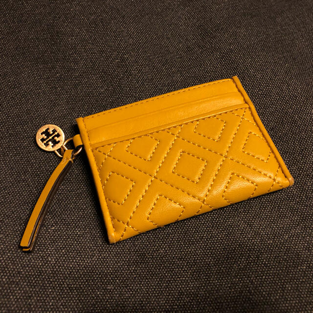 Tory Burch(トリーバーチ)のTory Burch☆トリーバーチ　カードケース レディースのファッション小物(名刺入れ/定期入れ)の商品写真