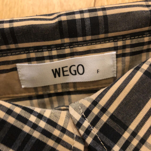 WEGO(ウィゴー)のwego★美品★チェックシャツ★ベージュ レディースのトップス(シャツ/ブラウス(長袖/七分))の商品写真