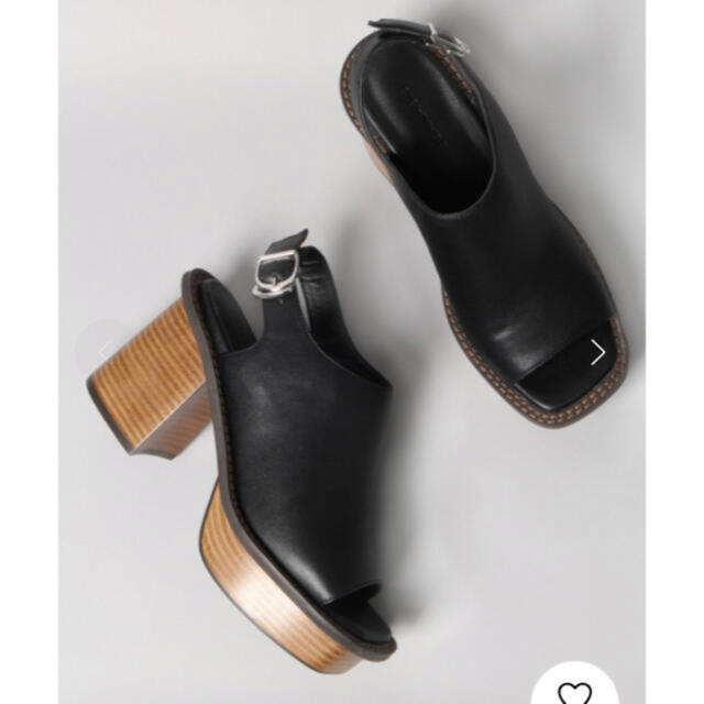 JEANASIS(ジーナシス)のジーナシス　チャンキーヒール　サンダル　Mサイズ レディースの靴/シューズ(サンダル)の商品写真