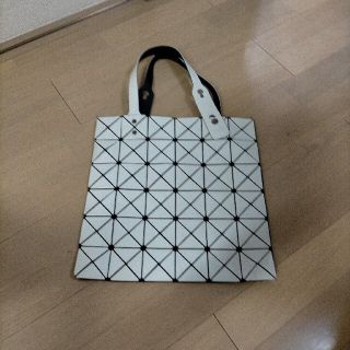 プリーツプリーズイッセイミヤケ(PLEATS PLEASE ISSEY MIYAKE)のお値引き中　新品　バッグ(トートバッグ)