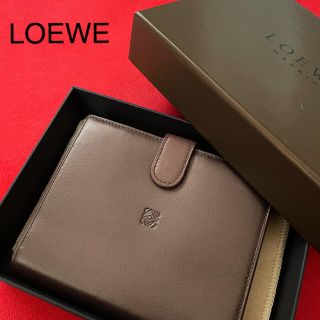 ロエベ(LOEWE)の水曜日限定セール【極美品！】LOEWE 二つ折り財布　最高級レザー使用！！　(折り財布)