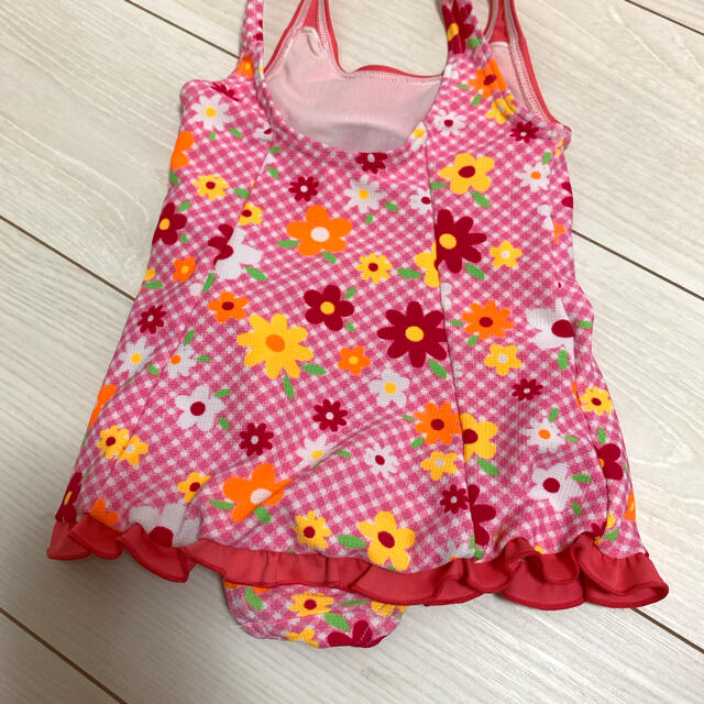 水着　サイズ95 キッズ/ベビー/マタニティのキッズ服女の子用(90cm~)(水着)の商品写真