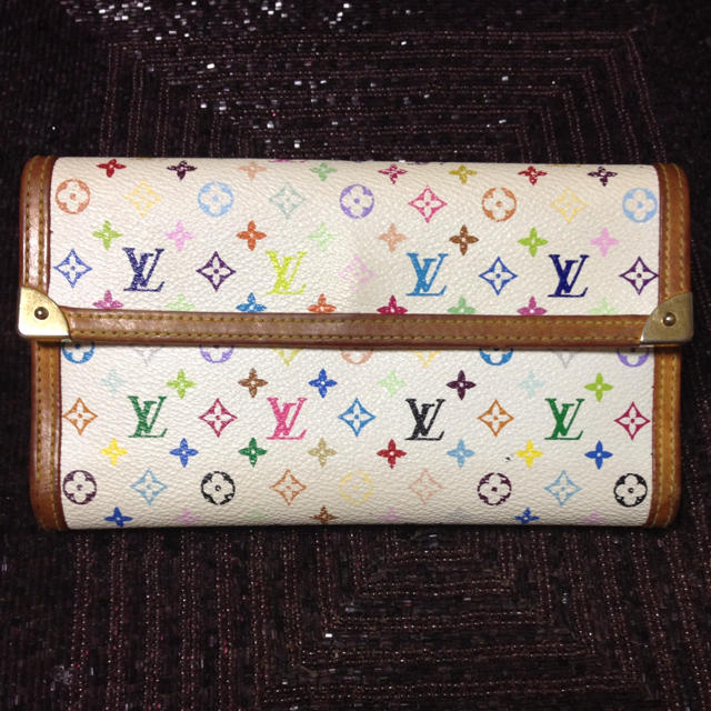 LOUIS VUITTON - マルチ財布 値下げしました。