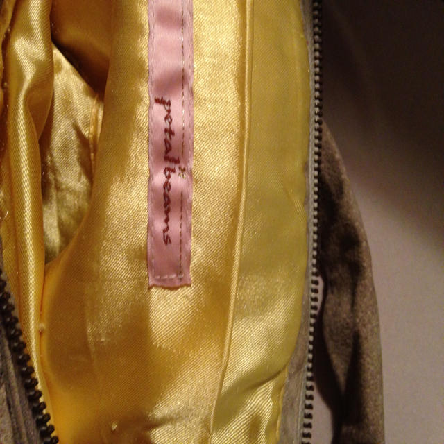 BEAMS(ビームス)のpetal beams🎀ファーバッグ レディースのバッグ(ハンドバッグ)の商品写真