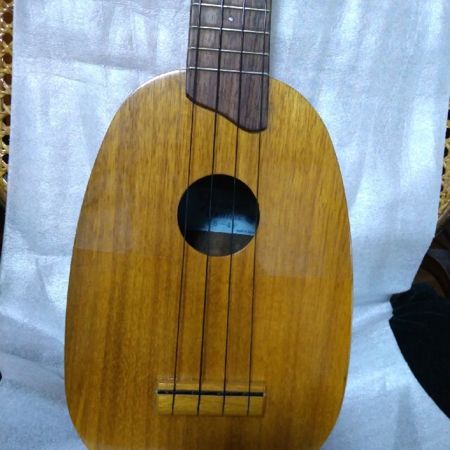 ウクレレfamous fs-4P 【ご予約品】 49.0%割引 www