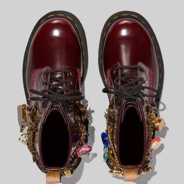 Dr.Martens(ドクターマーチン)のまこと様専用ドクターマーチン マークジェイコブス　コラボブーツ　Lisaさん着用 レディースの靴/シューズ(ブーツ)の商品写真