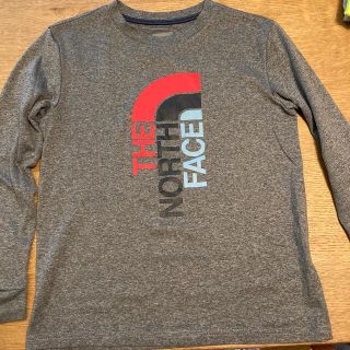 ザノースフェイス(THE NORTH FACE)のThe North Face 長Tシャツ　サイズ140(Tシャツ/カットソー)