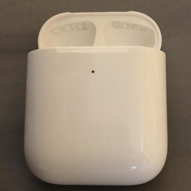 専用です。ワイヤレス 充電ケース 充電器　AirPods