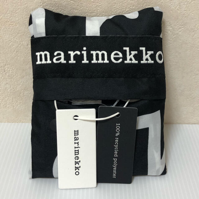 marimekko(マリメッコ)のマリメッコ　エコバッグ　Marilogo スマートバッグ　ブラック　黒 レディースのバッグ(エコバッグ)の商品写真