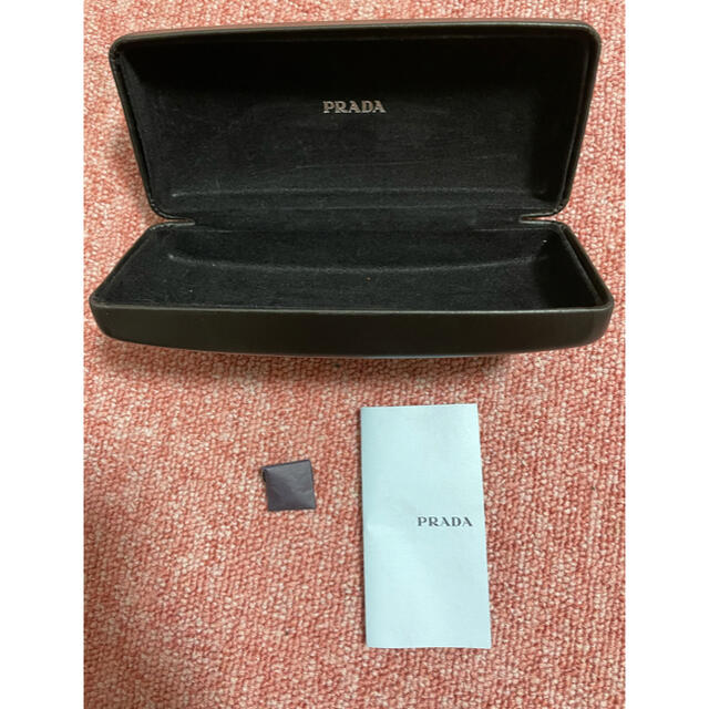 PRADA(プラダ)のプラダのサングラスケース レディースのファッション小物(サングラス/メガネ)の商品写真