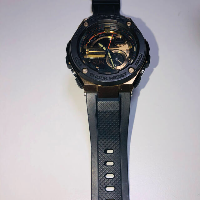 G-SHOCK(ジーショック)の最終値下げG-SHOCK5475 GST-200CP メンズの時計(腕時計(アナログ))の商品写真