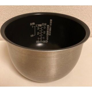 ゾウジルシ(象印)の内釜：象印3合炊き炊飯器（NP-GF05E9） (炊飯器)