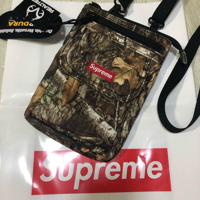 Supreme(シュプリーム)のSupreme 19 F/W ショルダーバッグ  正規品 メンズのバッグ(ショルダーバッグ)の商品写真