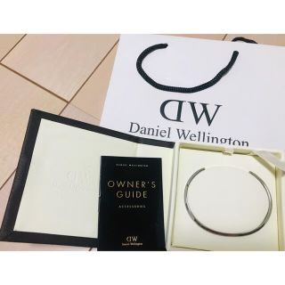 ダニエルウェリントン(Daniel Wellington)の（箱付き）DWダニエルウェリントンバングルシルバーL(ブレスレット/バングル)