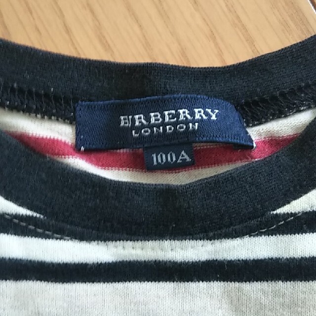 BURBERRY(バーバリー)のバーバリー BURBERRY ティシャツ 100 キッズ/ベビー/マタニティのキッズ服女の子用(90cm~)(Tシャツ/カットソー)の商品写真