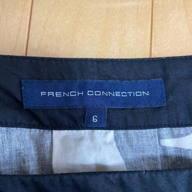FRENCH CONNECTION(フレンチコネクション)のフレンチコネクション　カットソー　トップス レディースのトップス(カットソー(半袖/袖なし))の商品写真
