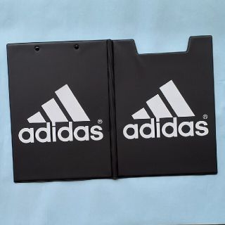 adidasバインダー