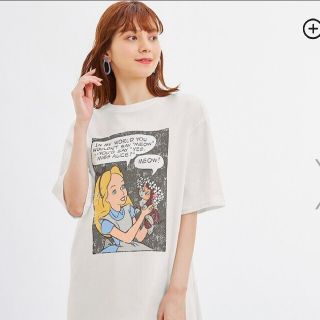 ジーユー(GU)のふしぎの国のアリス Tシャツ(Tシャツ(半袖/袖なし))