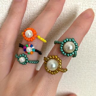 ザラ(ZARA)のパール　ゴールドフラワー　ビーズリング　ビーズアクセサリー　韓国(リング)