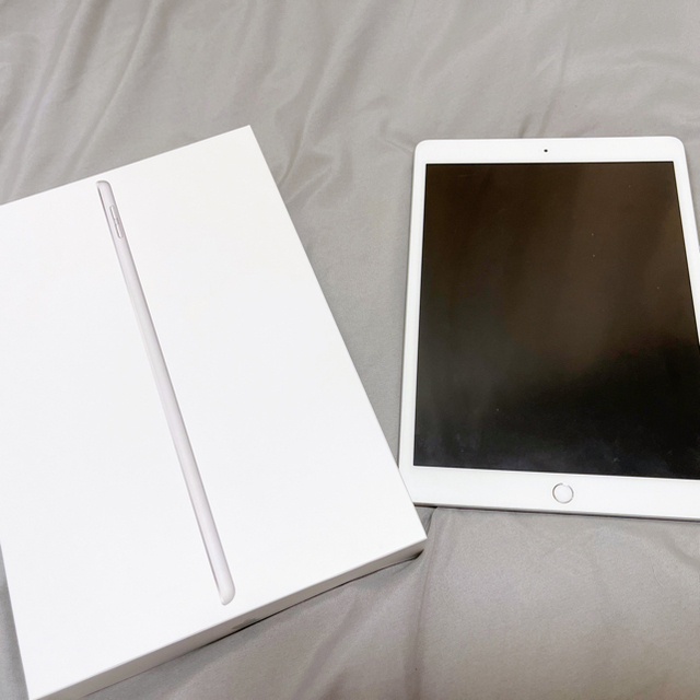 iPad 第8世代 32GB Wi-Fi+Cellular シルバー iPad 第8世代 32GB Wi-Fi+Cellular シルバー