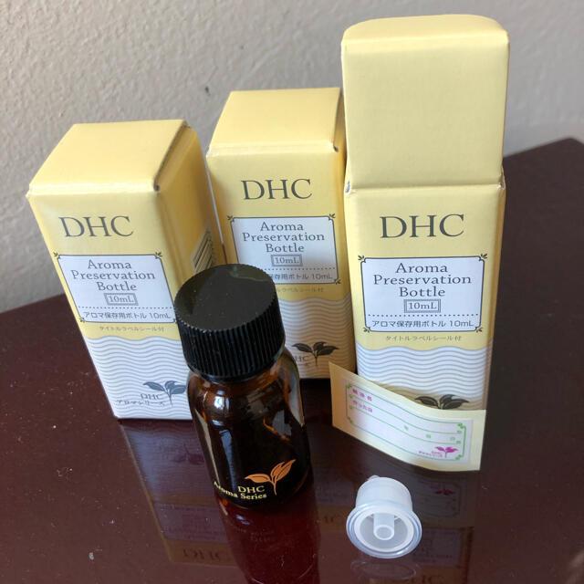 DHC(ディーエイチシー)のアロマボトル3本 コスメ/美容のリラクゼーション(アロマグッズ)の商品写真