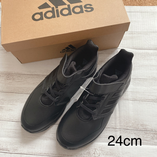 adidas(アディダス)の★新品　アディダス　ファイト　スニーカー　24cm ブラック　0517-4 キッズ/ベビー/マタニティのキッズ靴/シューズ(15cm~)(スニーカー)の商品写真