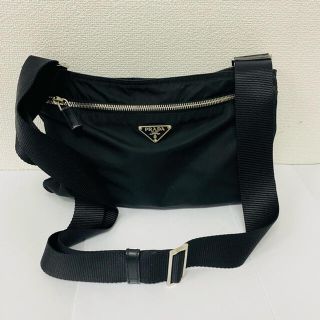 プラダ ショルダーバッグ メンズ の通販 500点以上 Pradaのメンズを買うならラクマ プラダ ショルダーバッグ メンズ の通販 500点以上 Pradaのメンズを買うならラクマ