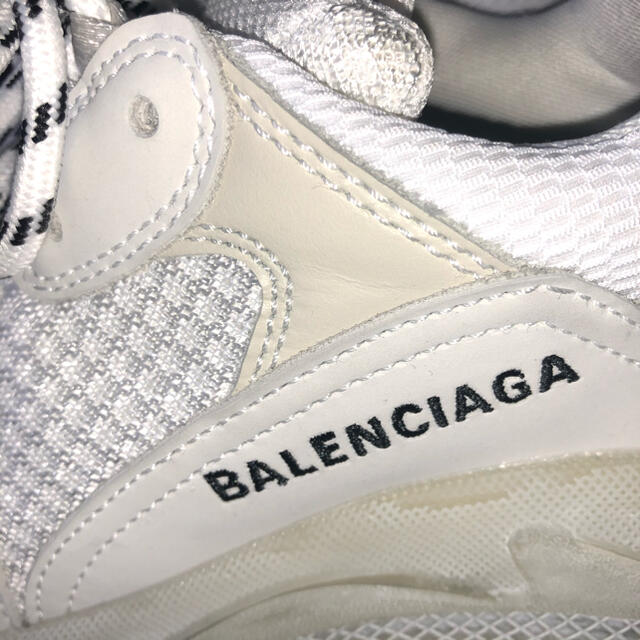 Balenciaga(バレンシアガ)のBALENCIAGA TripleS 37 バレンシアガ　トリプルエス レディースの靴/シューズ(スニーカー)の商品写真