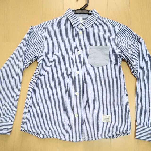 GLOBAL WORK(グローバルワーク)のGLOBAL WORKストライプシャツ150cm キッズ/ベビー/マタニティのキッズ服男の子用(90cm~)(ブラウス)の商品写真